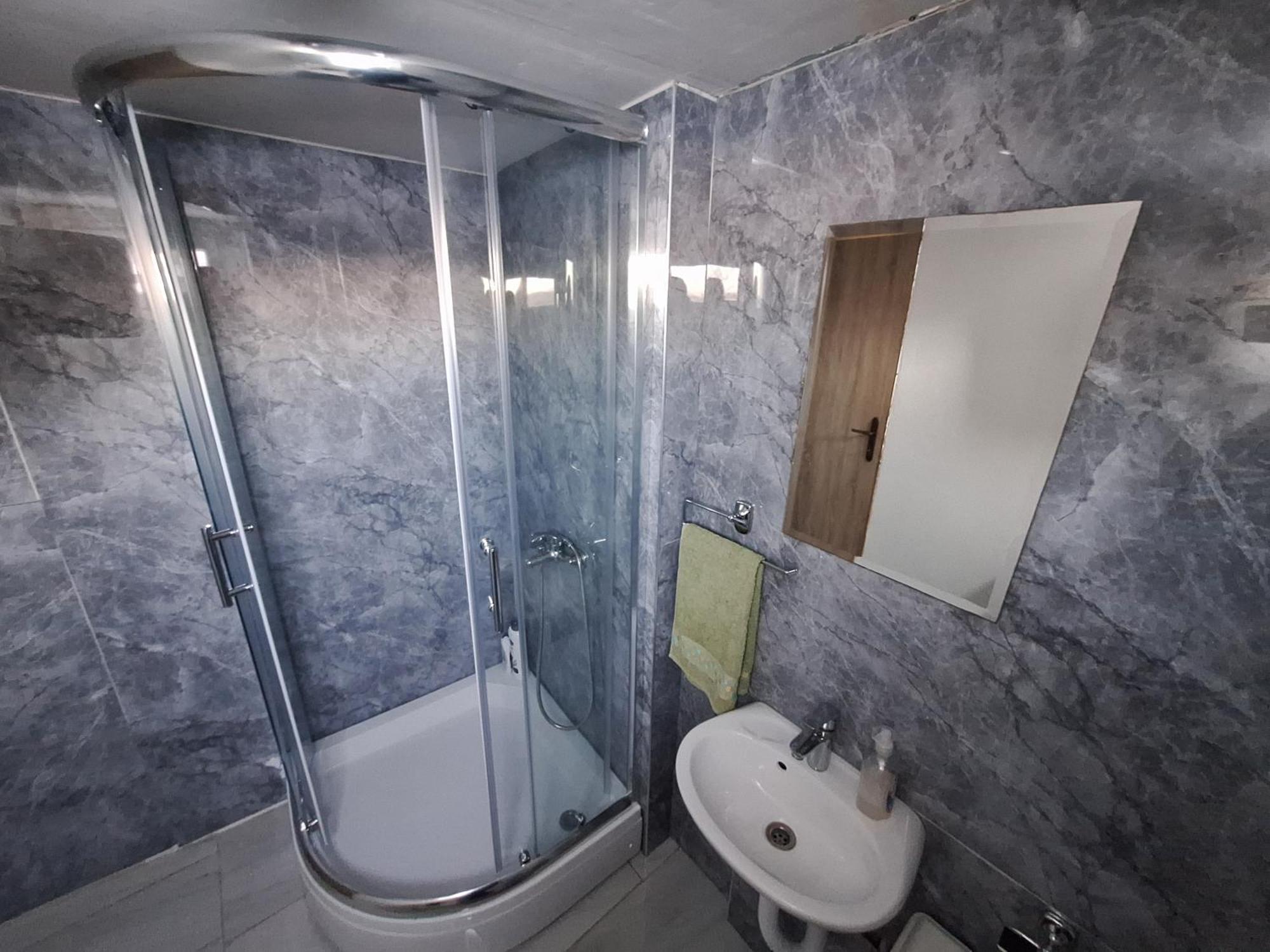 Fly & Stay Apartments Laktaši Eksteriør bilde